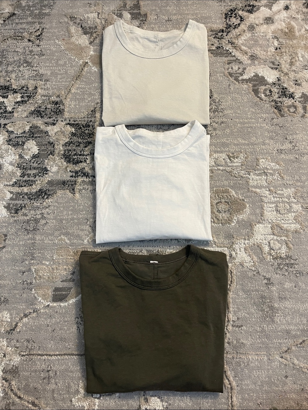 Cotton Lululemon BUNDLE short sleeve and long sleeve